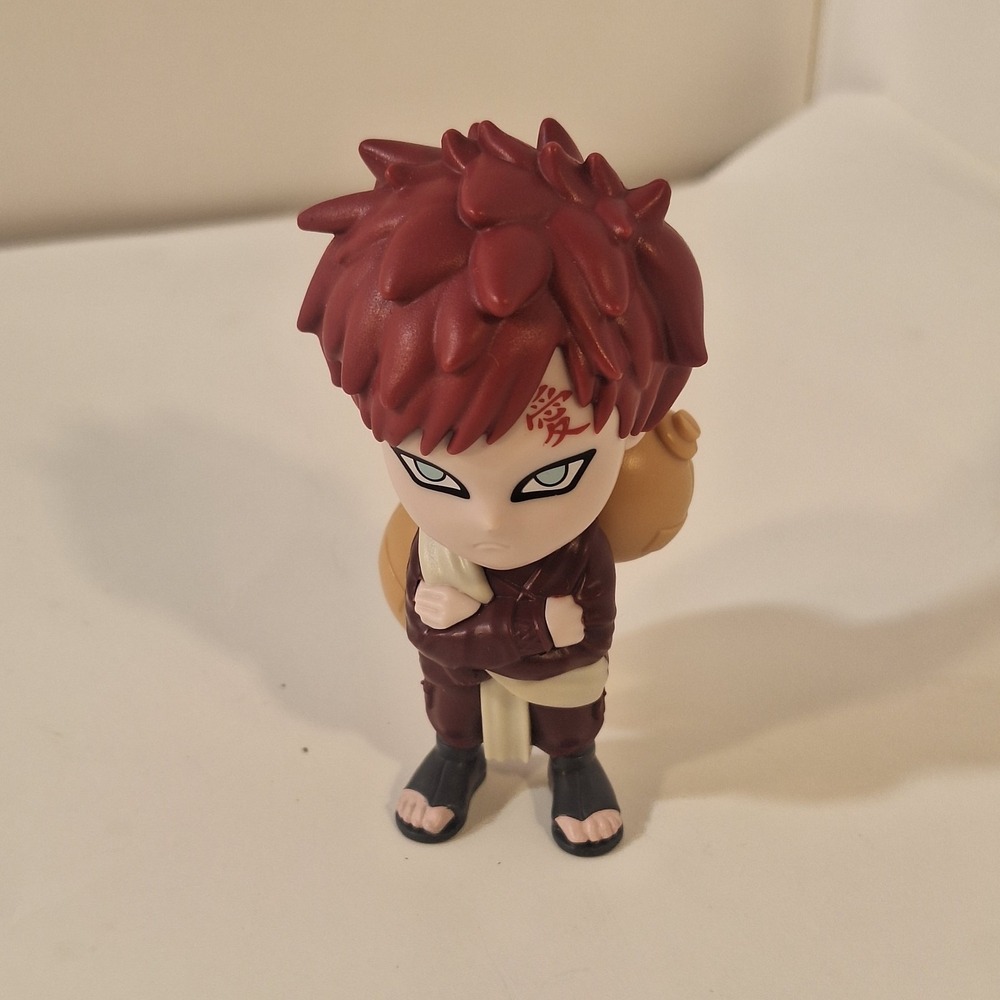 BURGER KING TOYS, NARUTO FIGURE ( # 6 GAARA )